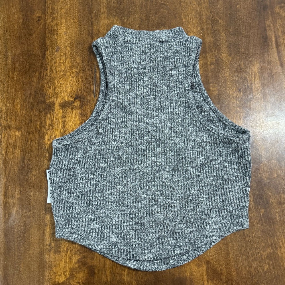 Gymshark Charcoal Knit Crop Tank Top - Picture 4 of 4